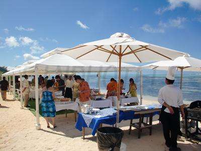 Aqua Resort Club Saipan 5