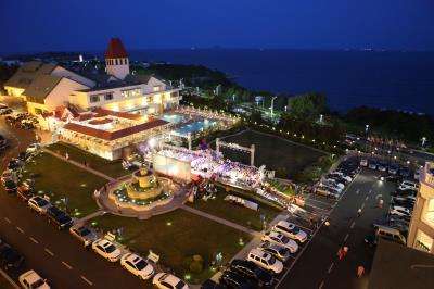 Qingdao Sea View Garden Hotel 2